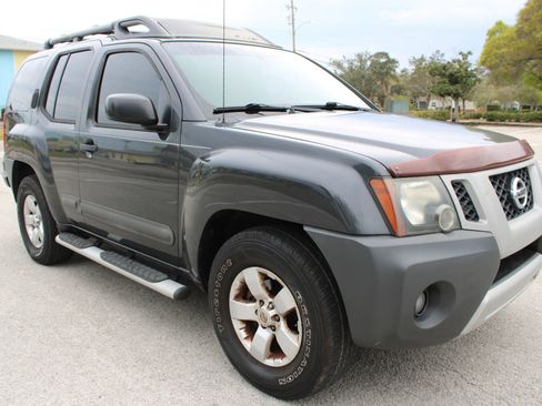 Used 2013 Nissan Xterra S w/ Value Package image 19