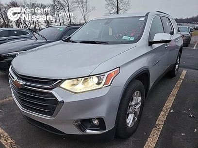 Used 2020 Chevrolet Traverse LT w/ Driver Confidence II Package
