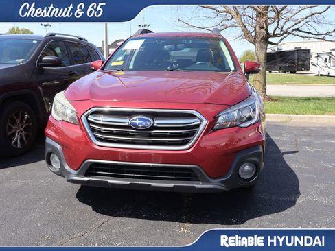 Used 2018 Subaru Outback 2.5i Premium image 7