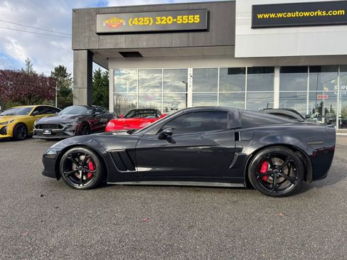 Used 2012 Chevrolet Corvette Grand Sport w/ 3LT Preferred Equipment Group image 2