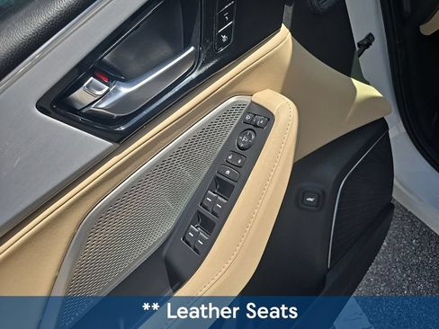Used 2024 Acura MDX w/ Technology Package FWD image 18