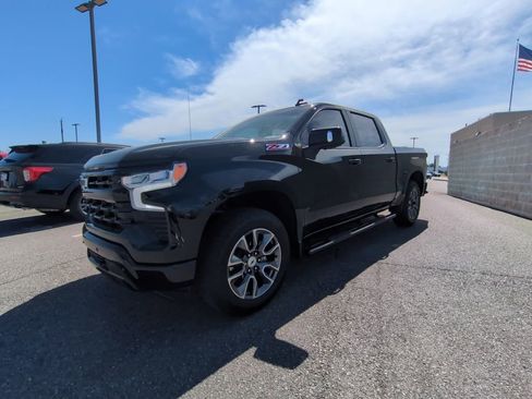 Used 2025 Chevrolet Silverado 1500 RST image 7