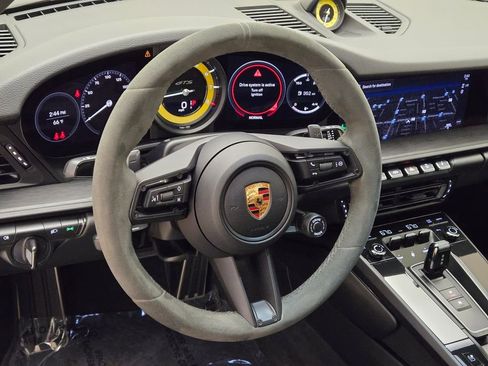 Used 2022 Porsche 911 Carrera GTS image 33