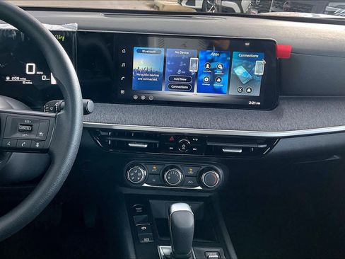 New 2026 Nissan Kicks S image 6