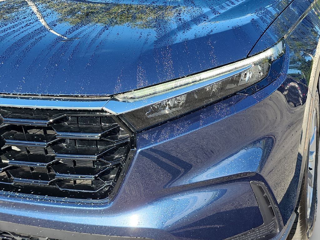 Used 2025 Honda CR-V EX image 14