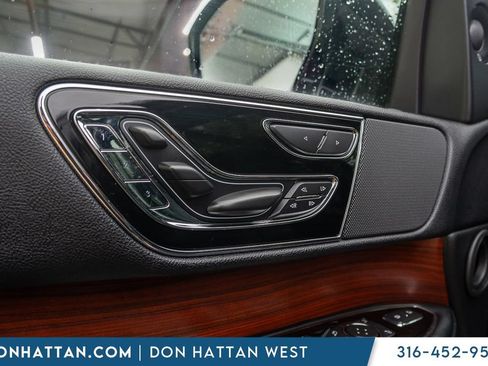 Used 2021 Lincoln Navigator L Reserve RWD image 15