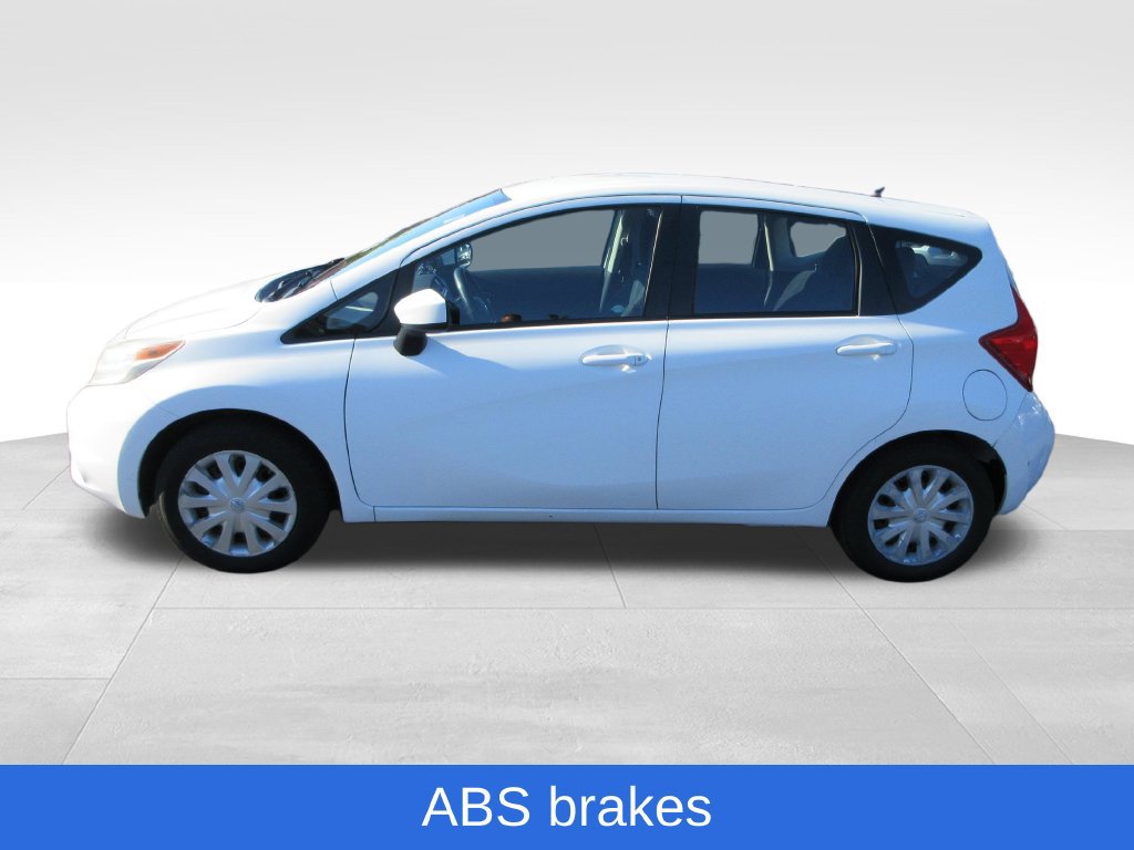 Used 2015 Nissan Versa Note SV FWD image 2