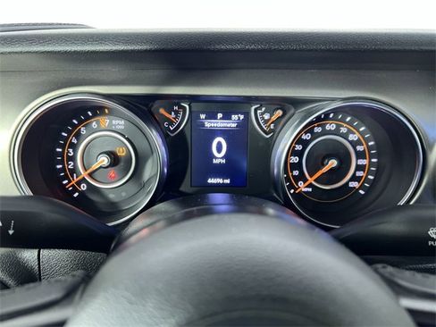 Used 2020 Jeep Gladiator Sport w/ Quick Order Package 24S image 11