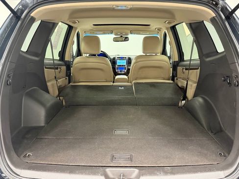 Used 2012 Hyundai Santa Fe Limited w/ Navigation Pkg 4 image 25