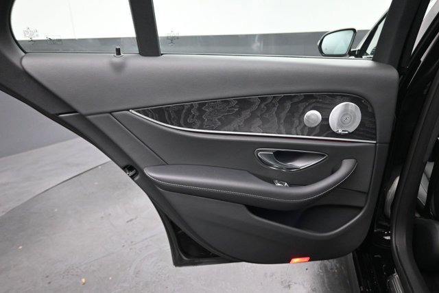 Used 2019 Mercedes-Benz E 450 4MATIC Sedan image 23