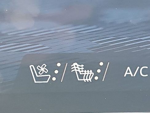 Used 2025 Chevrolet Tahoe High Country image 50