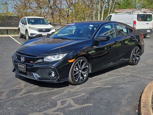 Used 2018 Honda Civic Si image 2