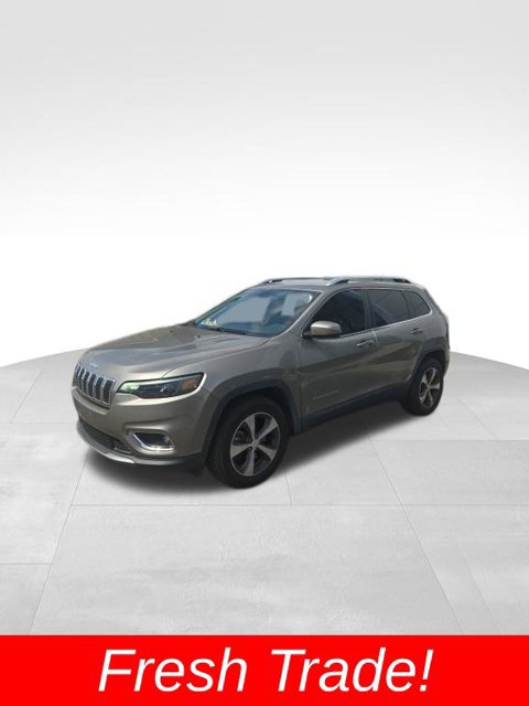 Used 2019 Jeep Cherokee Limited AWD/4WD image 1