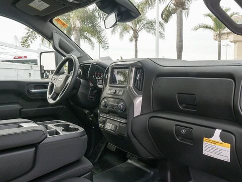 New 2026 Chevrolet Silverado 2500 W/T image 11