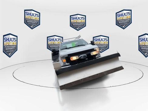 Used 2017 Ford F250 XL w/ Power Equipment Group image 3