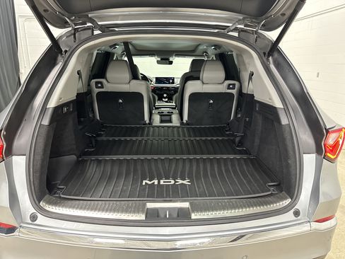 Used 2023 Acura MDX SH-AWD w/ Advance Package image 33