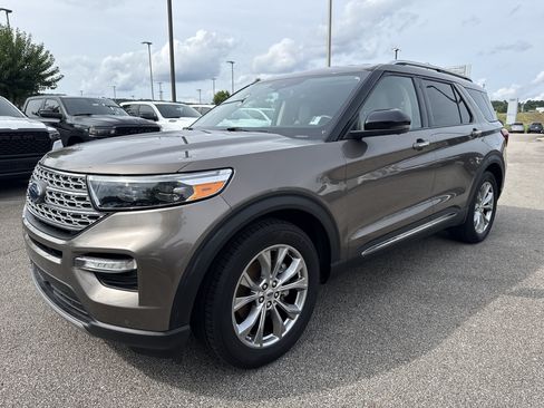 Used 2021 Ford Explorer Limited RWD image 3