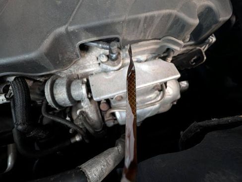 Used 2022 Chevrolet Equinox LS FWD image 38