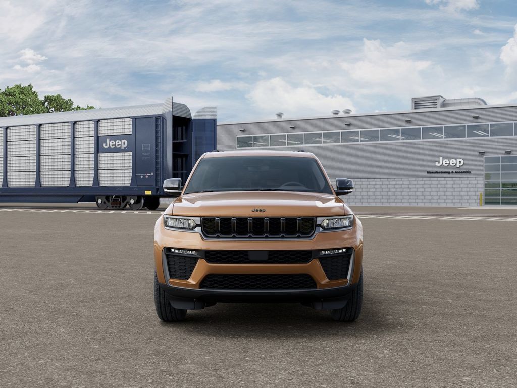New 2026 Jeep Grand Cherokee Limited w/ Limited Altitude Package RWD image 6