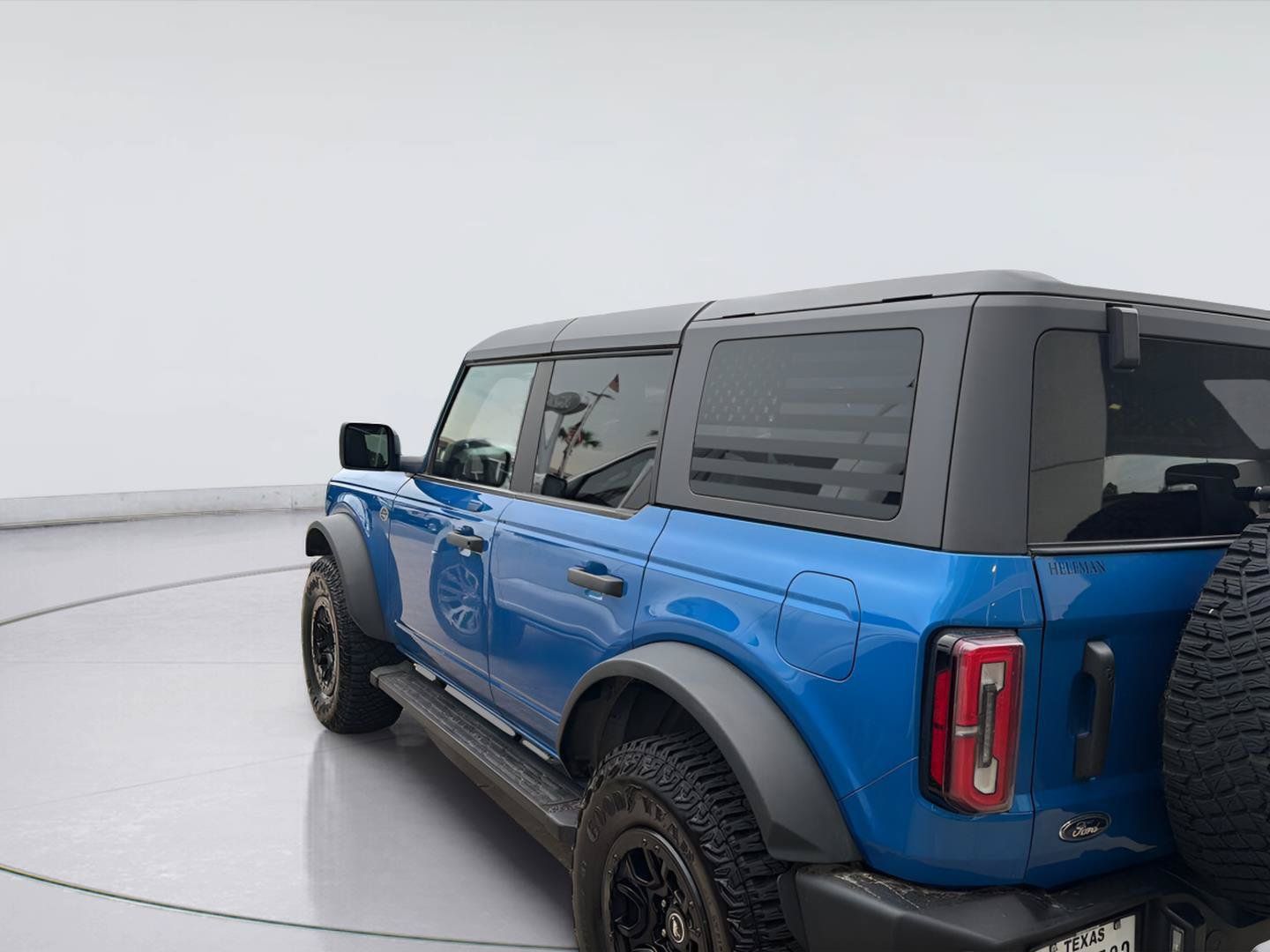 Used 2023 Ford Bronco Wildtrak AWD/4WD image 8