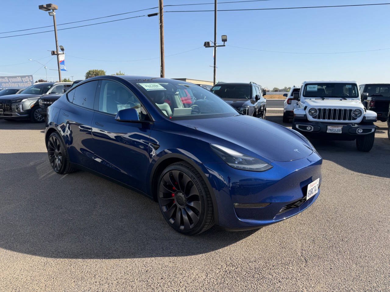 Used 2021 Tesla Model Y Performance AWD/4WD image 2
