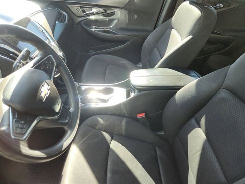 Used 2019 Chevrolet Malibu LT image 11