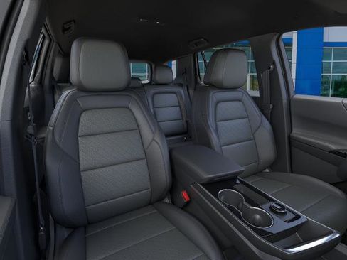 New 2026 Chevrolet Equinox LT w/ Convenience Package II FWD image 16
