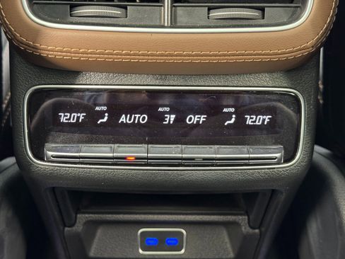 Used 2024 Mercedes-Benz GLS 63 AMG AMG GLS 63 image 46