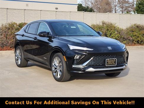 New 2026 Buick Envista Avenir image 2