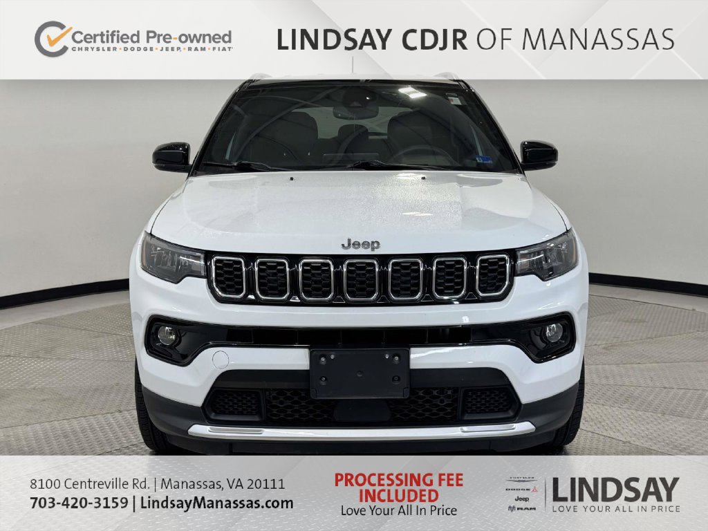 Used 2024 Jeep Compass Limited AWD/4WD image 3