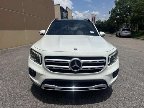 Used 2022 Mercedes-Benz GLB 250 image 2