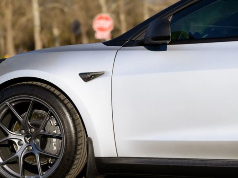 Used 2018 Tesla Model 3 Long Range AWD/4WD image 24