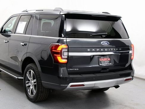 Used 2023 Ford Expedition Limited image 7