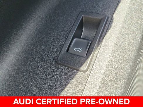 Certified 2025 Audi Q5 Premium Plus w/ Premium Plus image 19