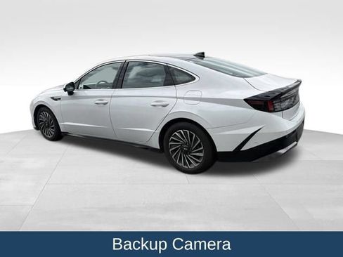 Used 2024 Hyundai Sonata Limited FWD image 9