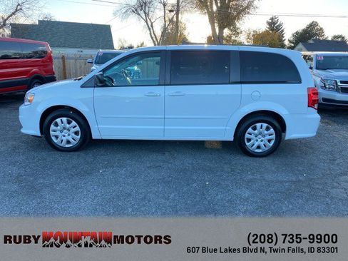 Used 2017 Dodge Grand Caravan SE w/ Power Window Group image 4