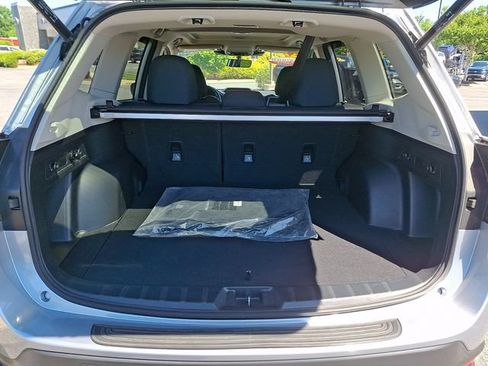 Certified 2024 Subaru Forester Premium AWD/4WD image 31