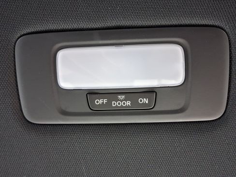 Used 2023 Honda Civic Sport image 25