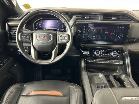 Used 2024 GMC Sierra 3500 AT4 w/ AT4 Preferred Package AWD/4WD image 23