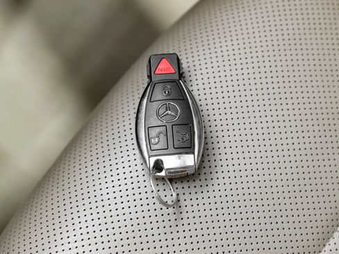 Used 2012 Mercedes-Benz E 350 Cabriolet image 54