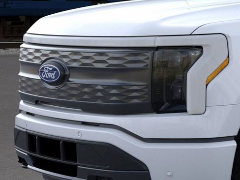 New 2025 Ford F150 Lightning Lariat image 17