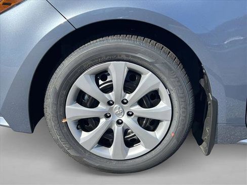 New 2026 Toyota Corolla LE image 10
