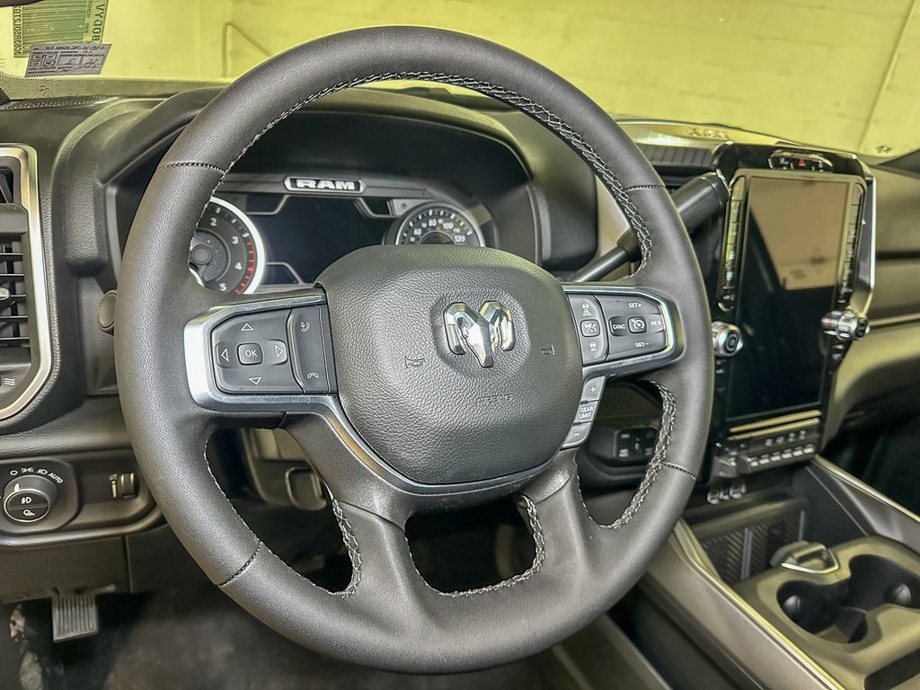 New 2026 RAM 2500 Big Horn AWD/4WD image 22