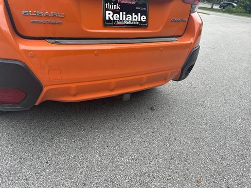 Used 2019 Subaru Crosstrek 2.0i Limited w/ Moonroof Package w/Navigation AWD/4WD image 5