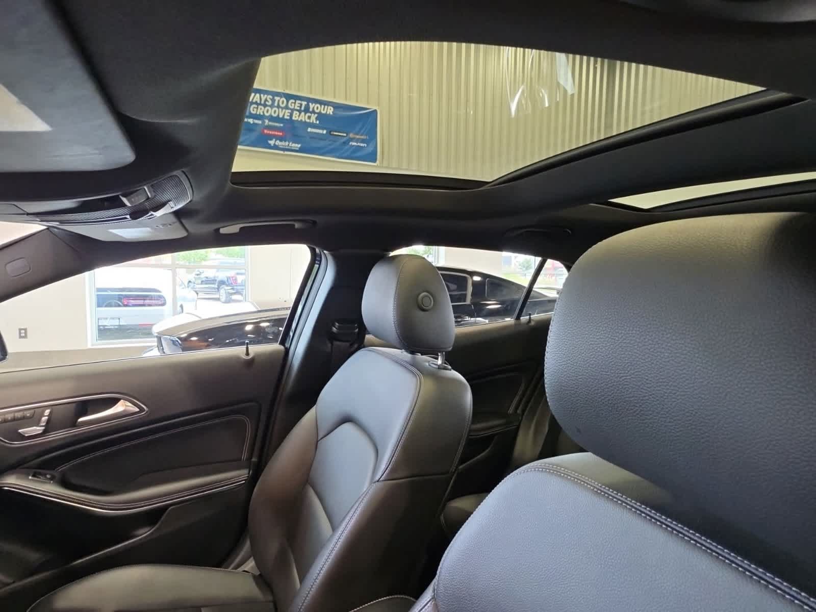 Used 2019 Mercedes-Benz GLA 250 4MATIC image 16