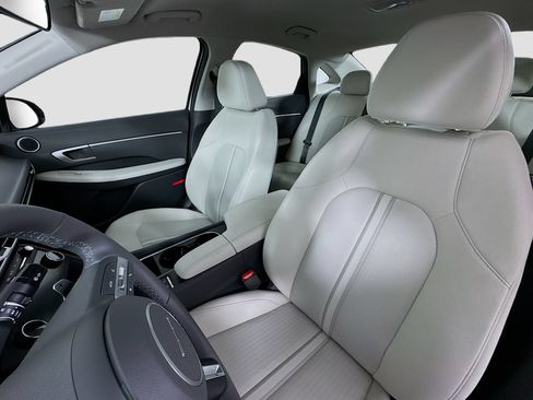 New 2026 Hyundai Sonata SEL FWD image 22