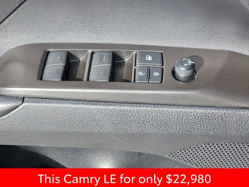 Used 2022 Toyota Camry LE FWD image 34