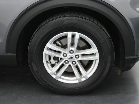 Certified 2021 Ford Explorer XLT image 24