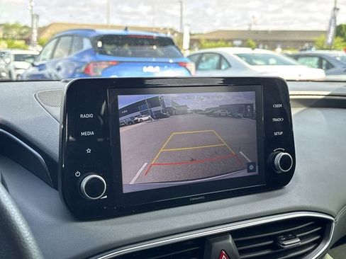 Used 2022 Hyundai Santa Fe SEL FWD image 18