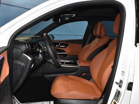 Certified 2026 Mercedes-Benz GLC 300 4MATIC image 8